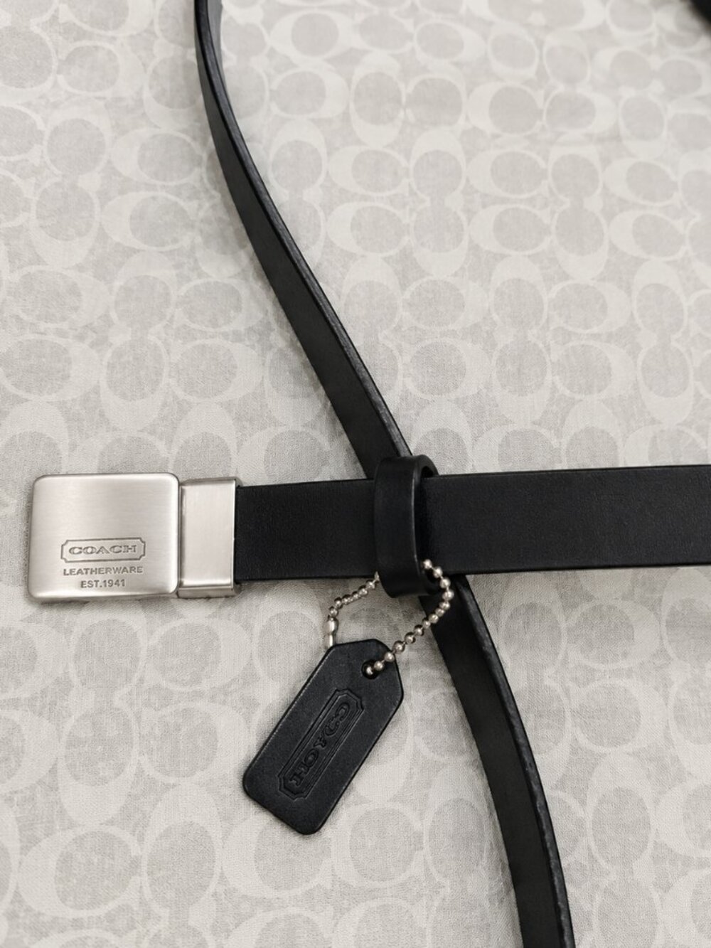 New, Coach Black Polished Calfskin Trademark Logo Buckle Belt - Picture 2 of 16